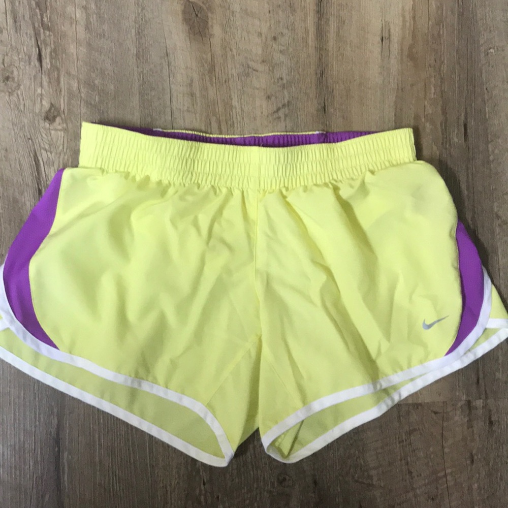 🔥Youth Nike shorts